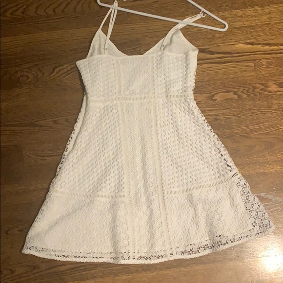 Summer dress - Picture 3 of 3